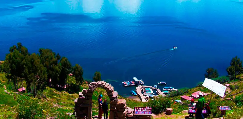 Isla Amantaní